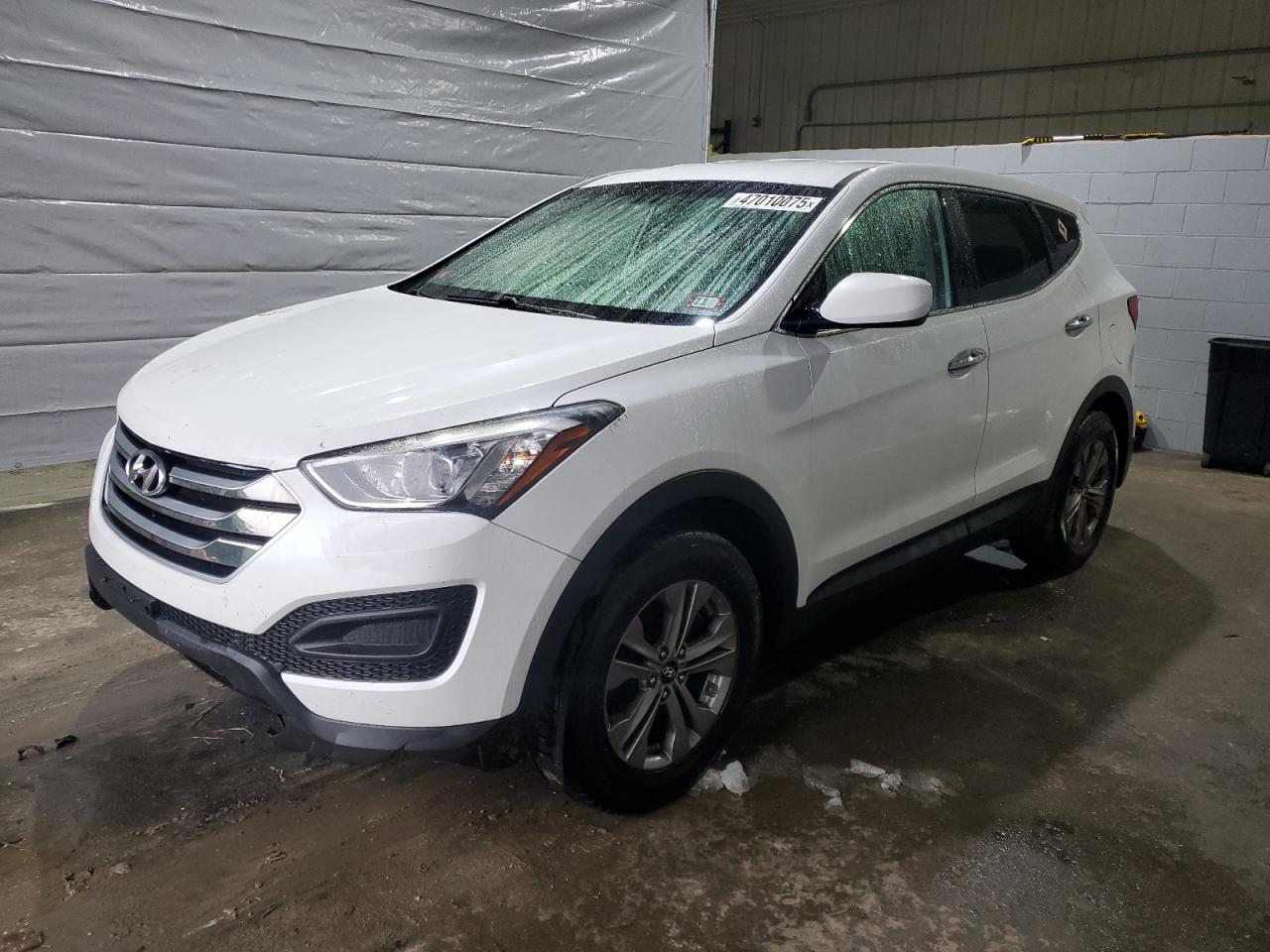 2016 Hyundai Santa Fe - Image 1