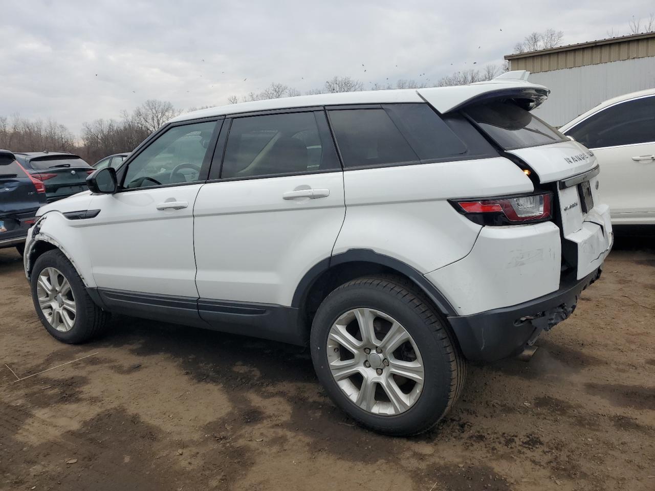 2017 Land Rover Range Rover - Image 2