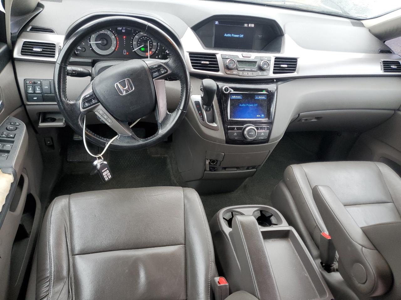 2016 Honda Odyssey - Image 8