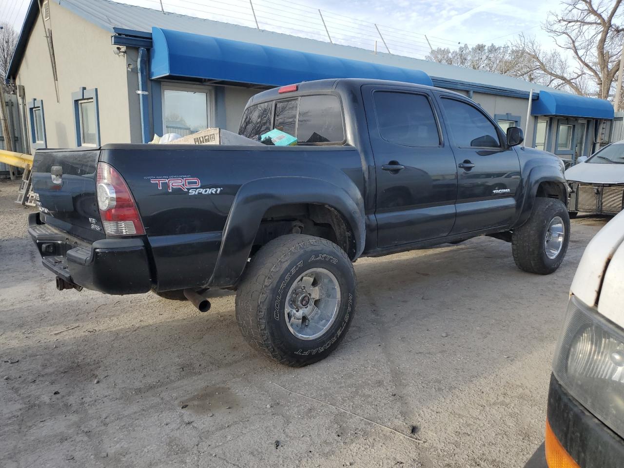 2009 Toyota Tacoma - Image 3