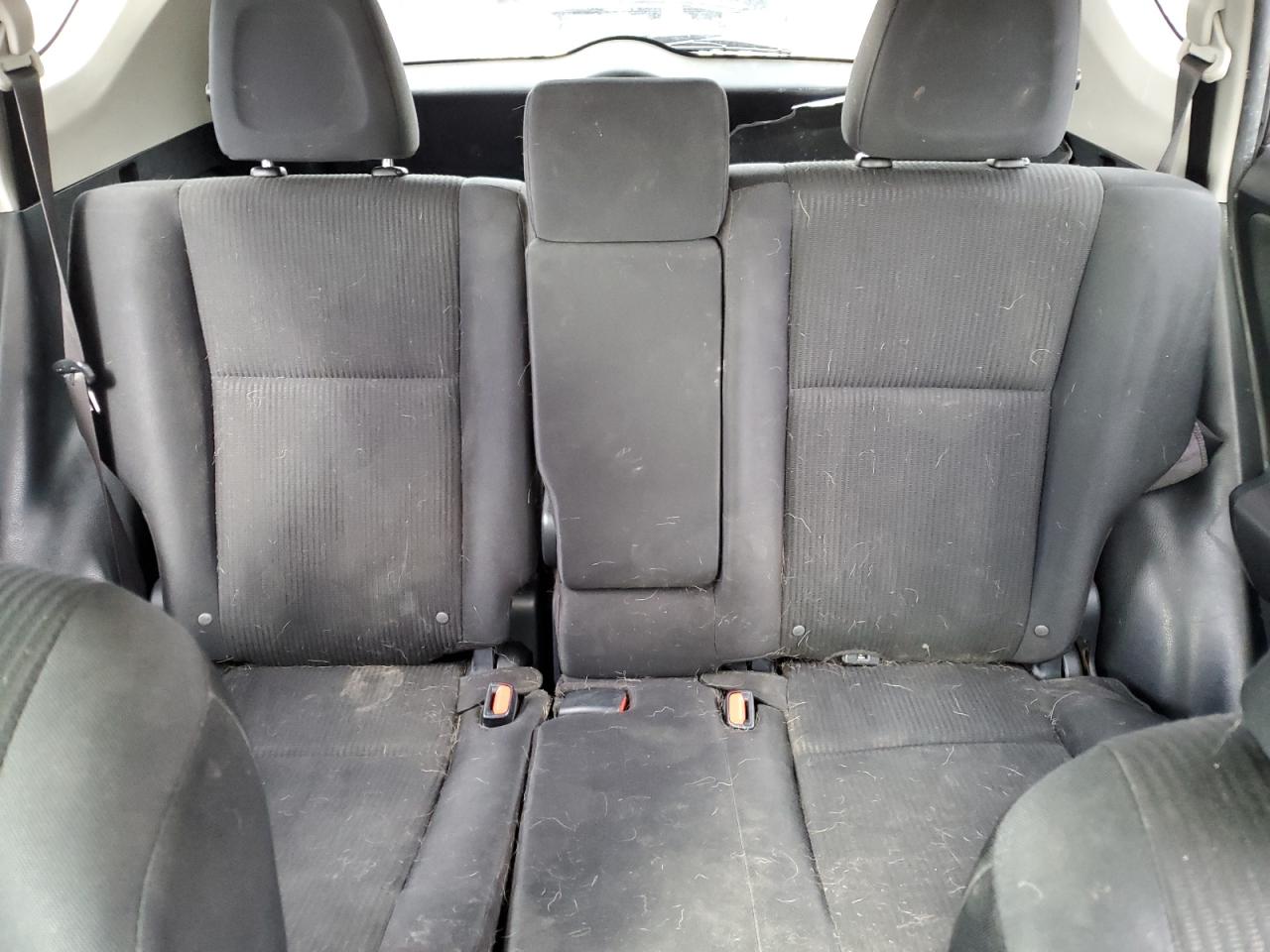 2016 Toyota RAV 4 - Image 10