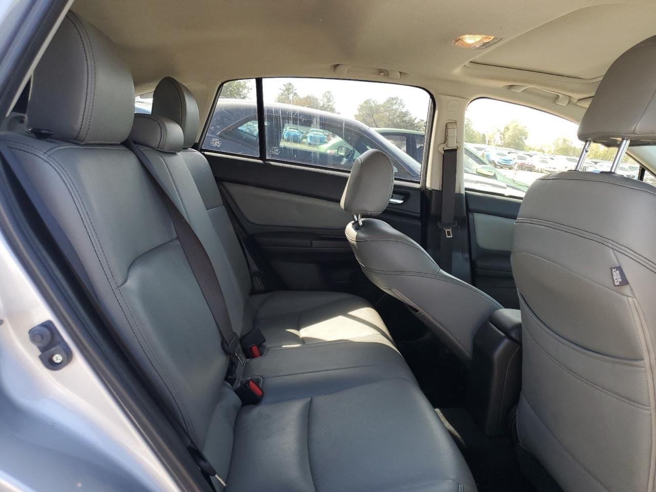 2014 Subaru XV - Image 11