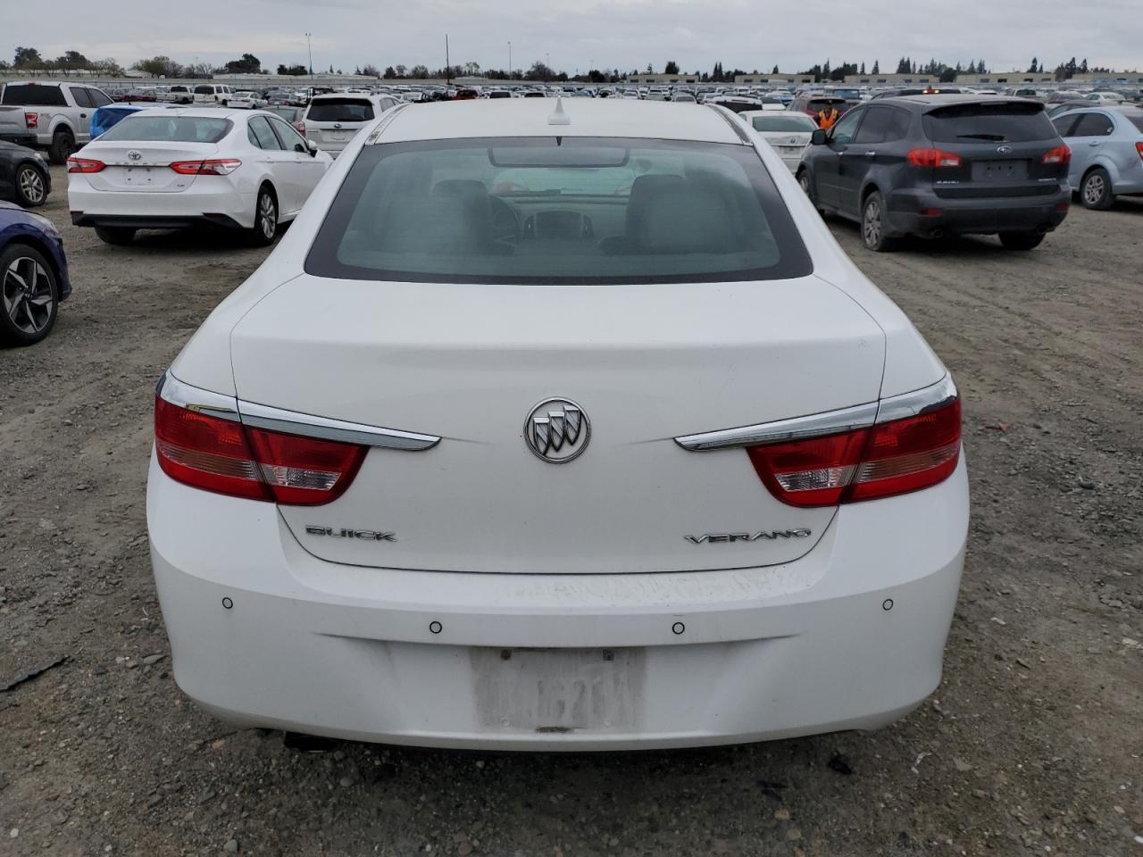 2014 Buick Verano - Image 6