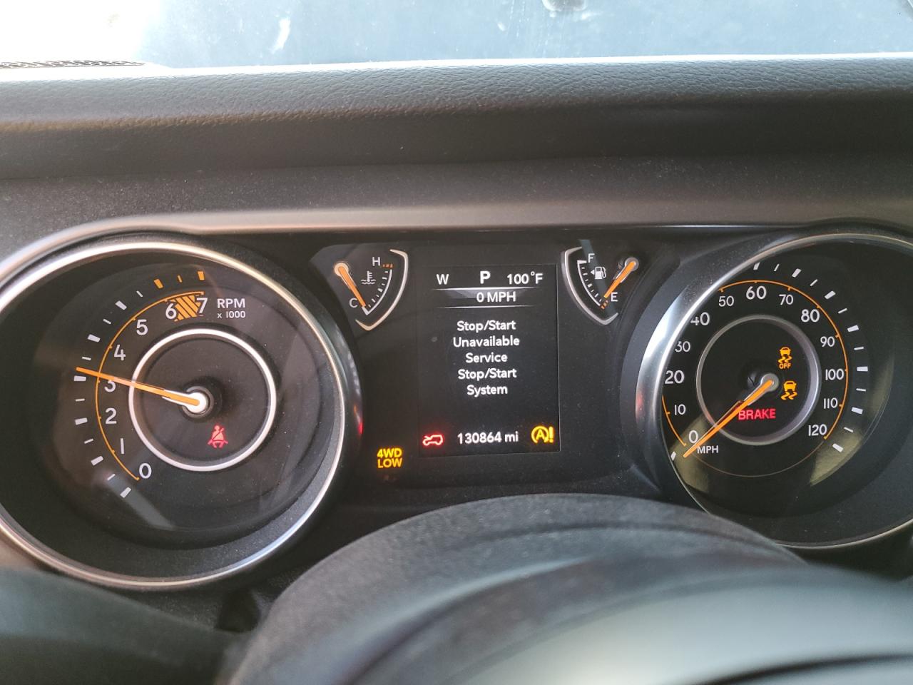 2019 Jeep Wrangler - Image 9