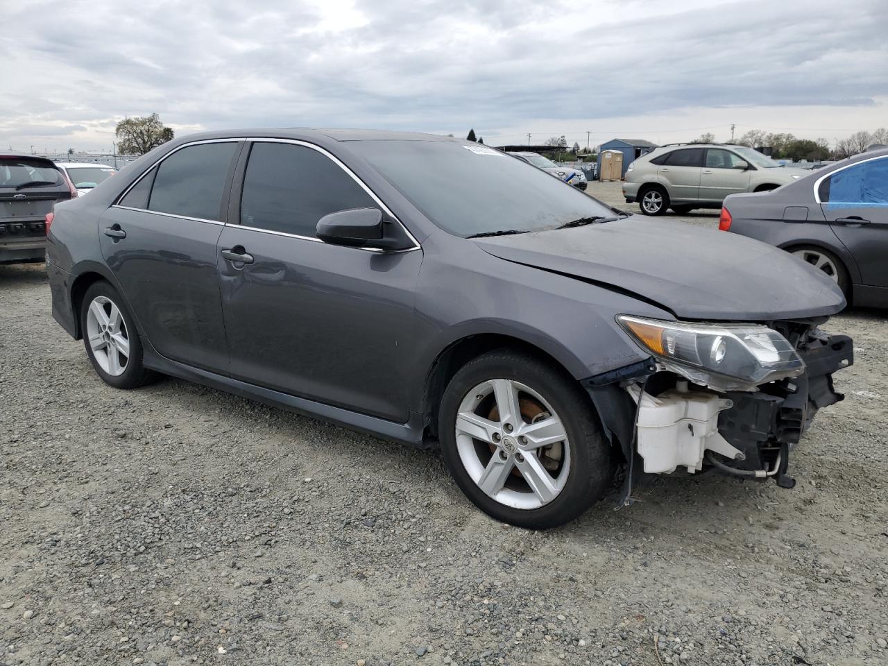 2013 Toyota Camry - Image 4