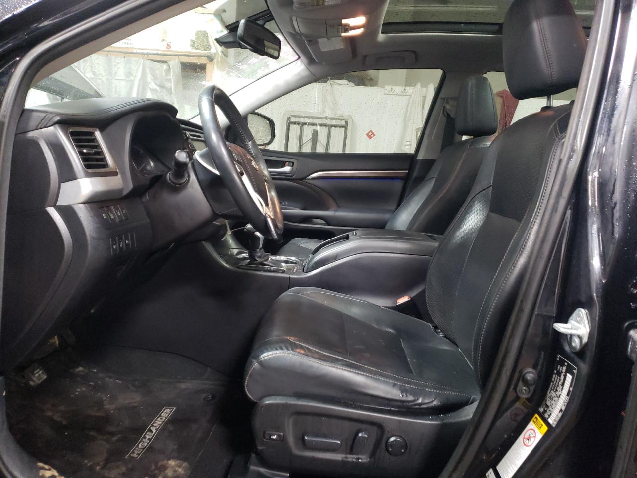 2015 Toyota Highlander - Image 7