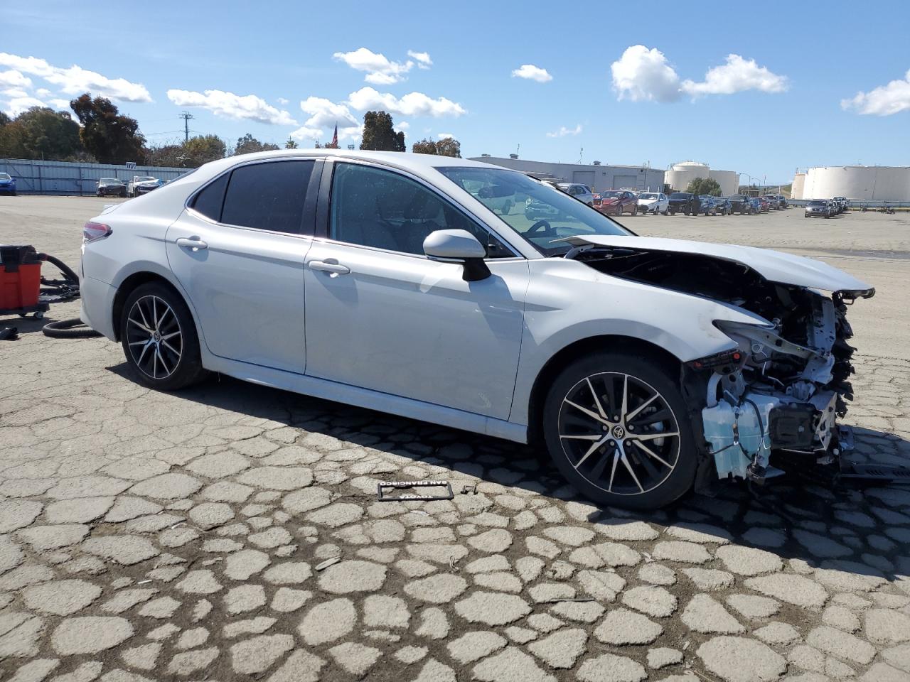 2024 Toyota Camry - Image 4