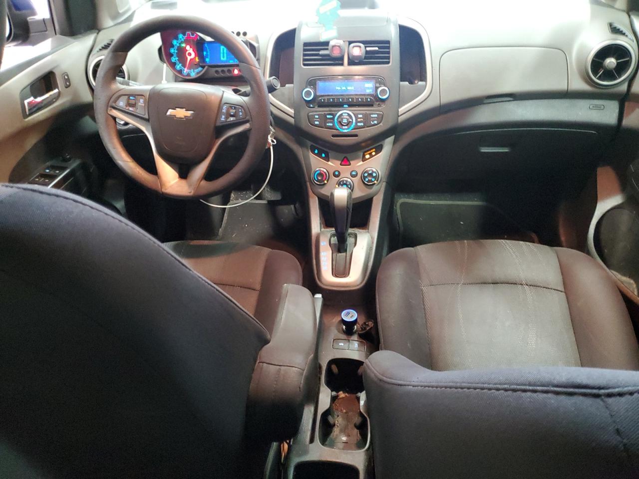 2014 Chevrolet Sonic - Image 8
