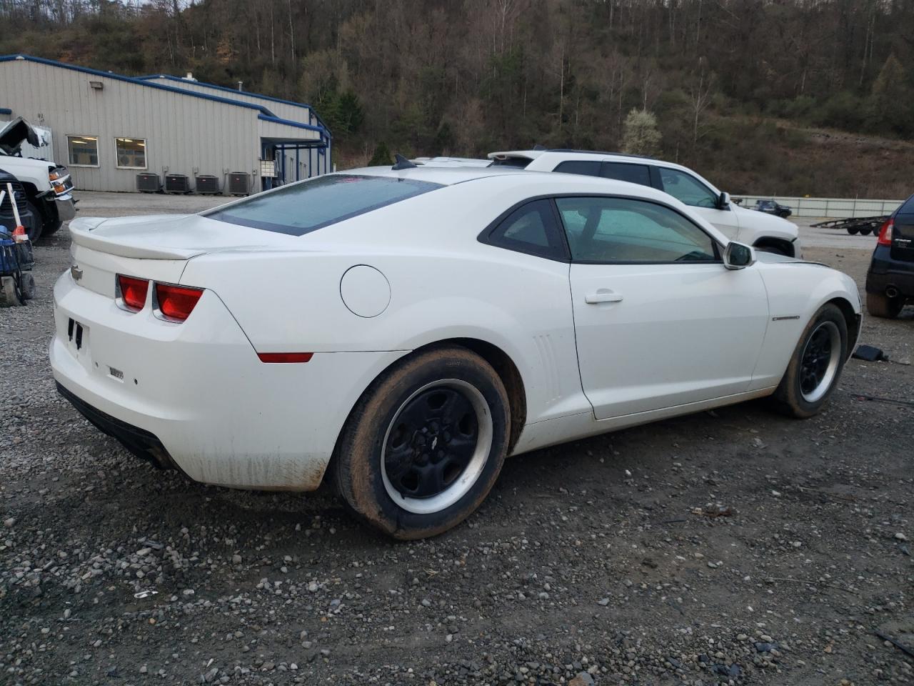 2011 Chevrolet Camaro - Image 3