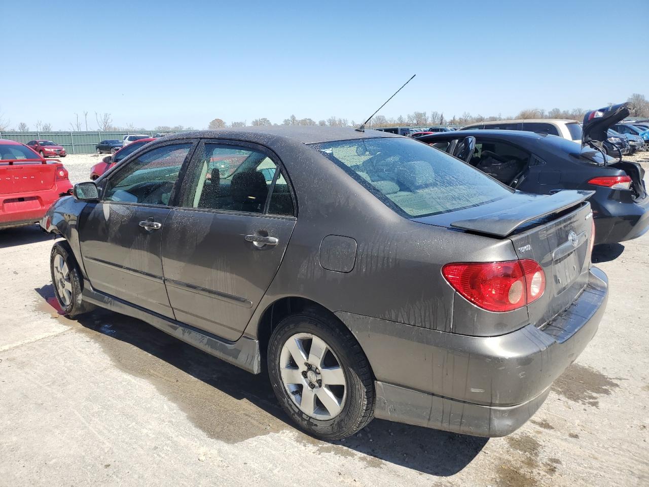 2005 Toyota Corolla - Image 2