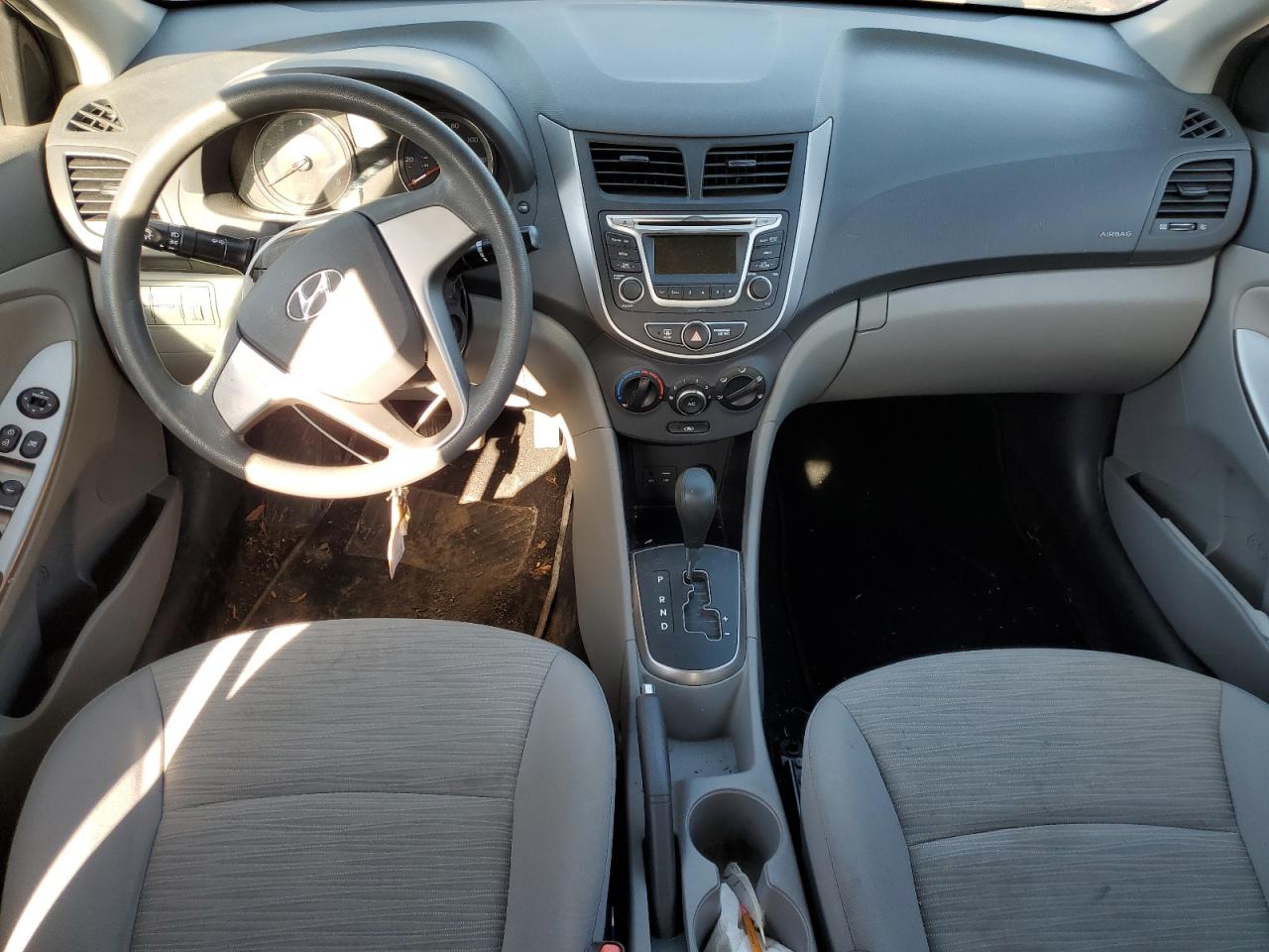 2017 Hyundai Accent - Image 8