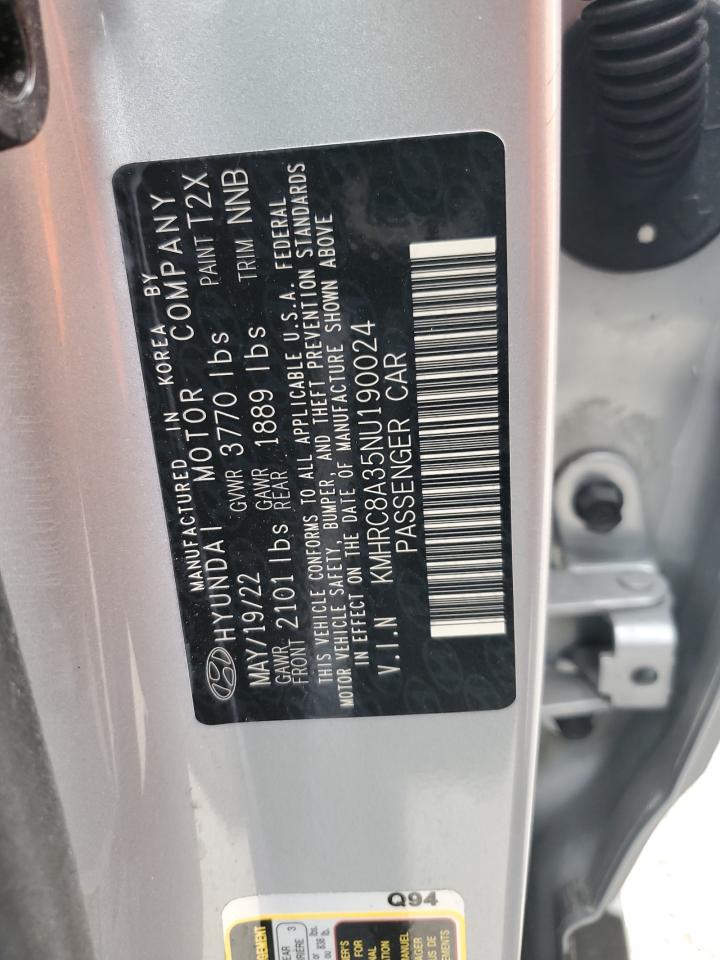 2022 Hyundai Venue - Image 16