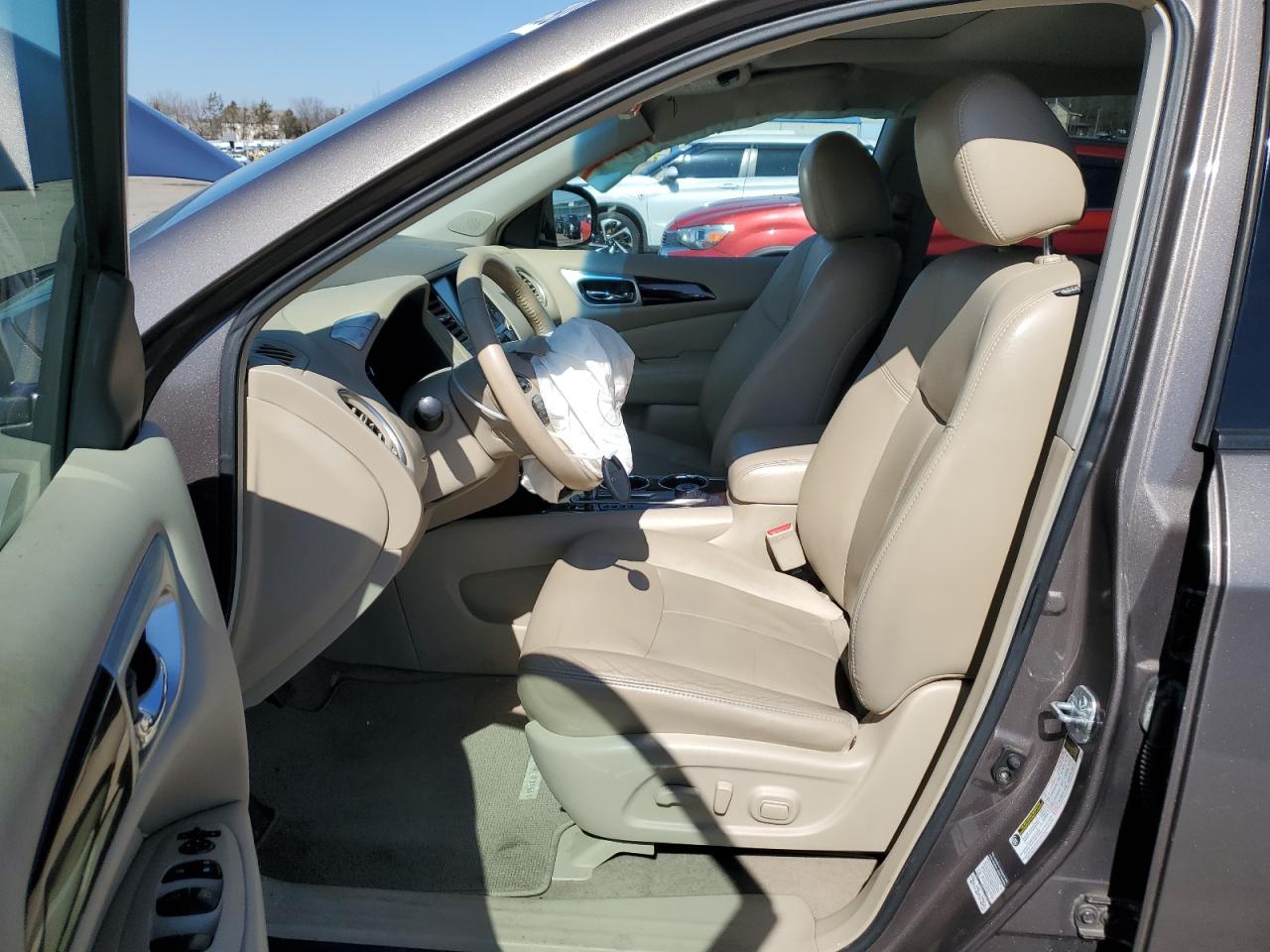 2013 Nissan Pathfinder - Image 7