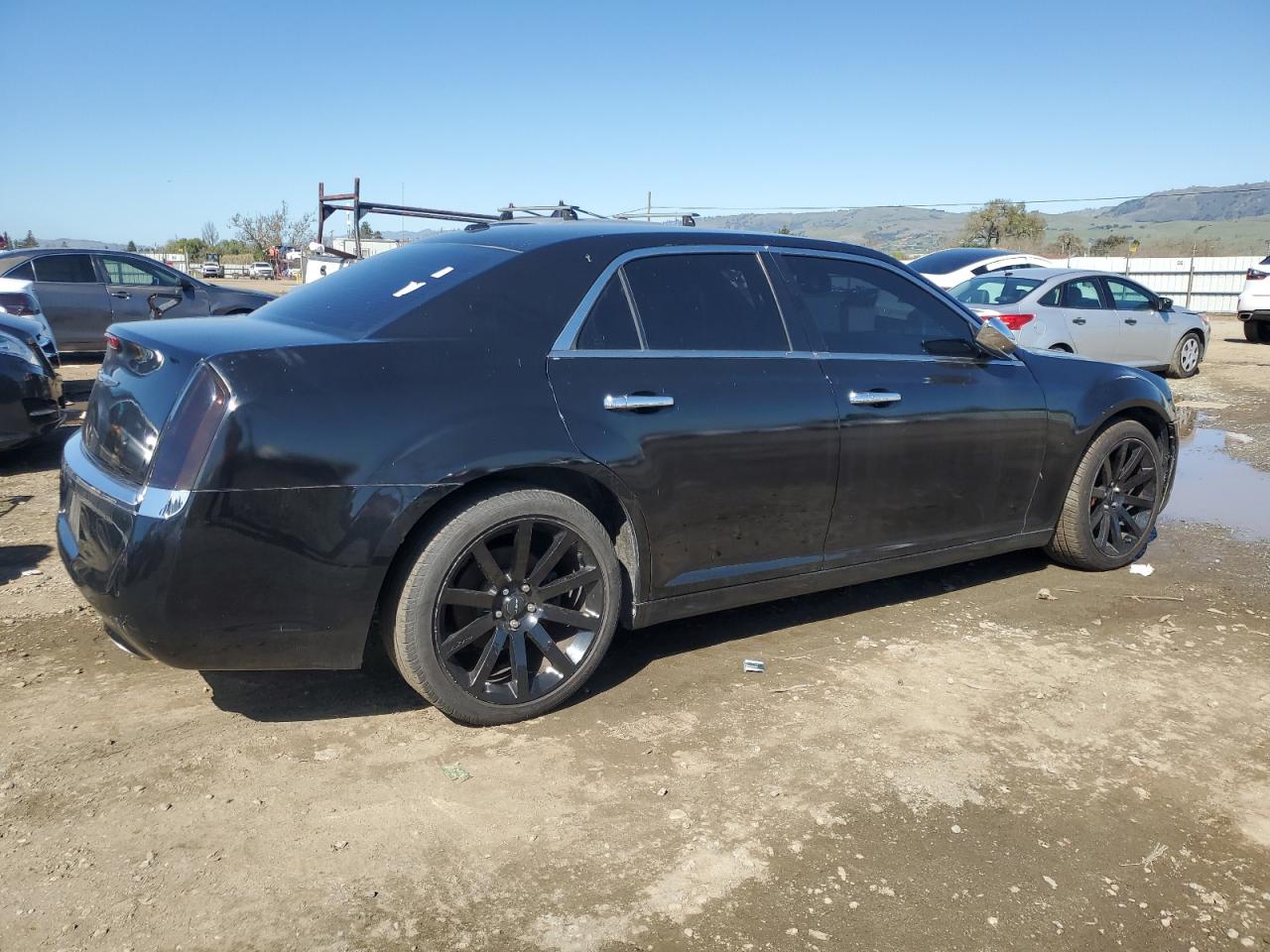 2013 Chrysler 300 - Image 3