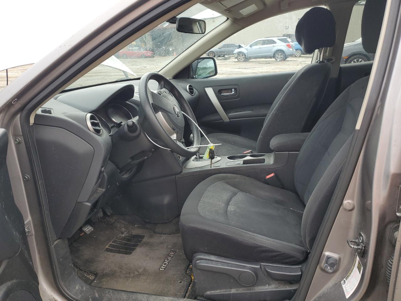 2015 Nissan Rogue - Image 7