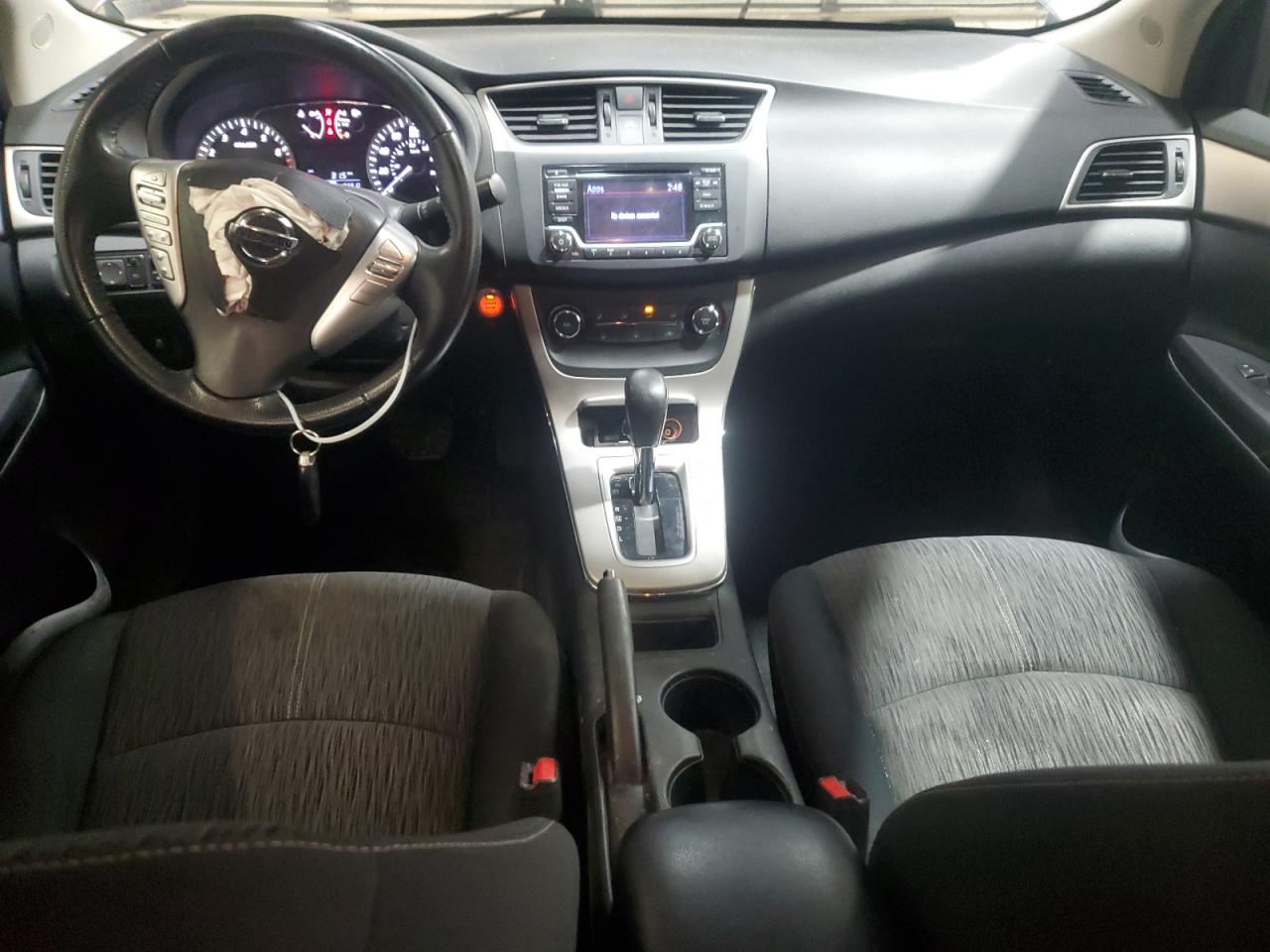 2015 Nissan Sentra - Image 8