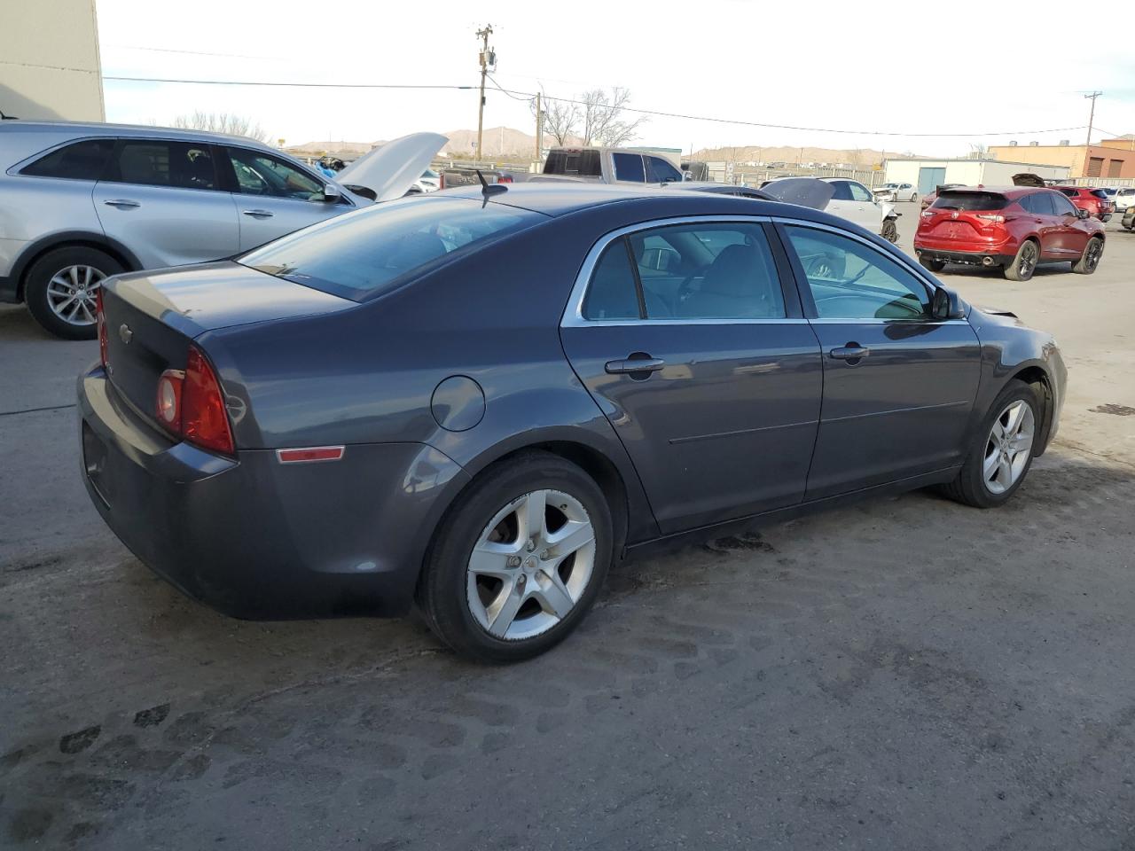 2011 Chevrolet Malibu - Image 3