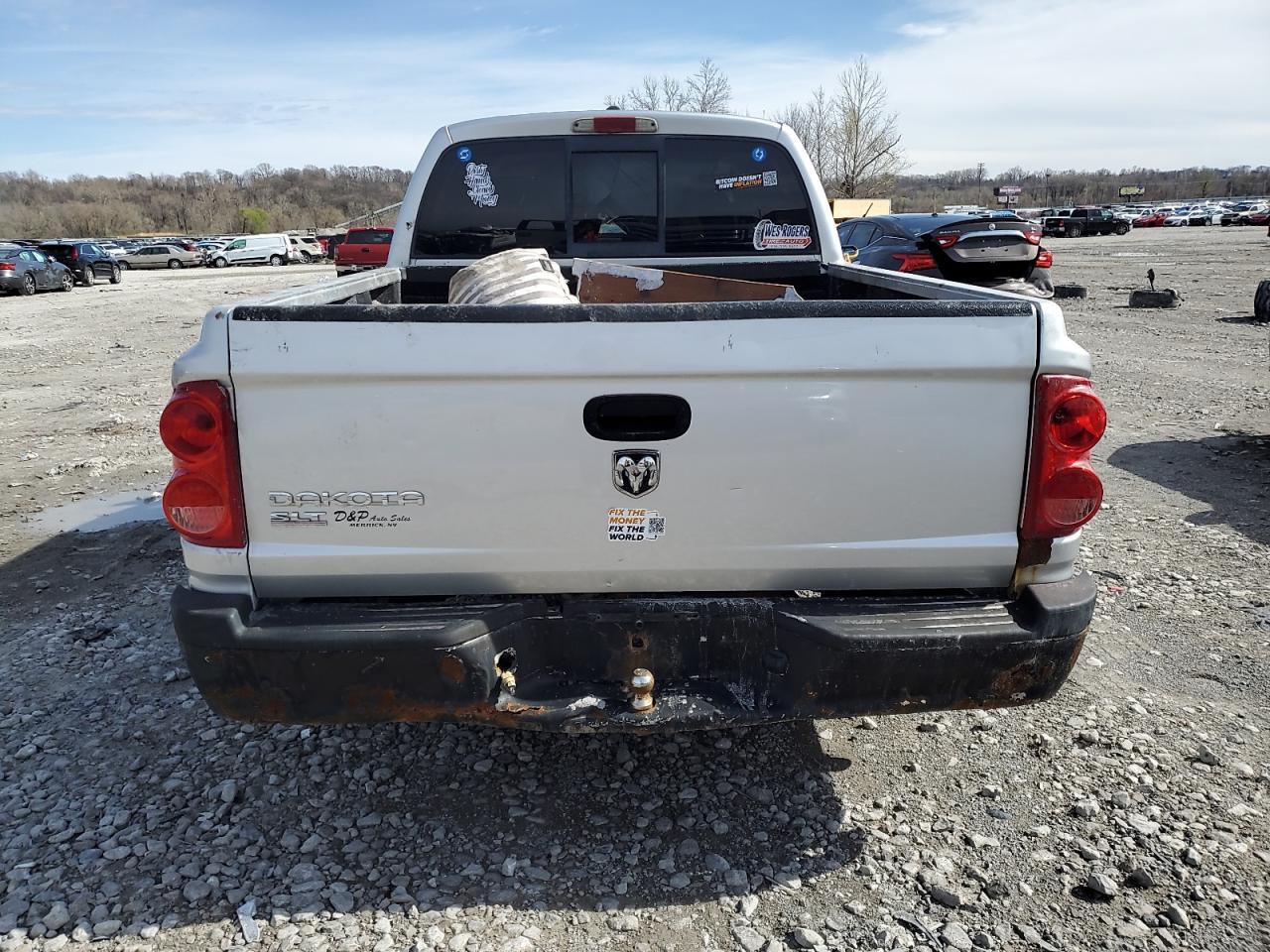 2007 Dodge Dakota Quad Slt VIN: 1D7HE48K07S117566 Lot: 49948015