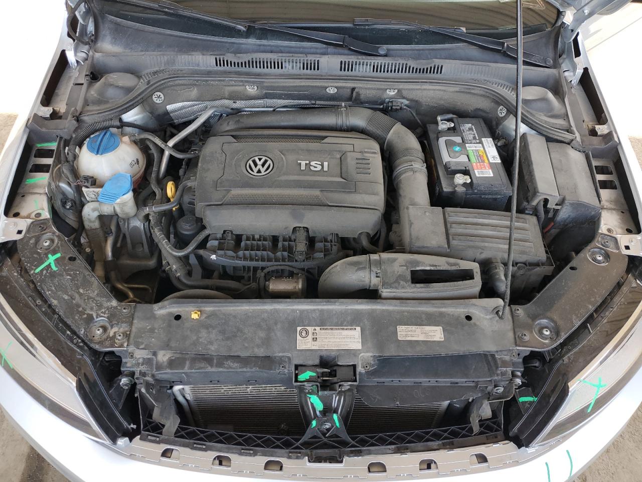 2015 Volkswagen Jetta - Image 11