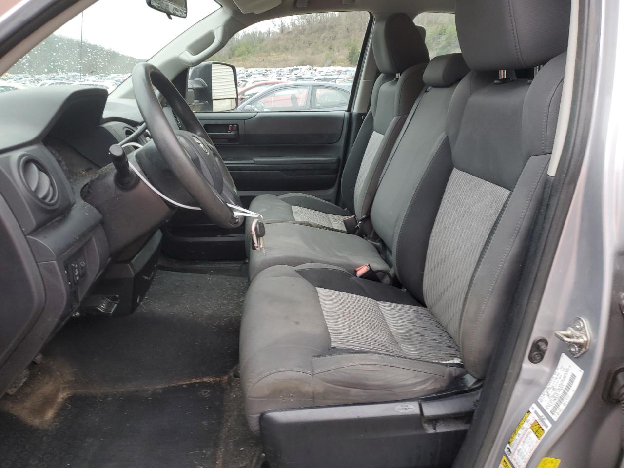 2015 Toyota Tundra - Image 7