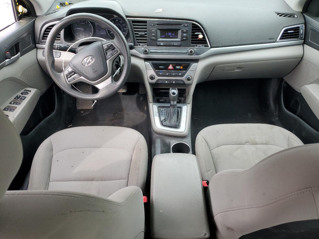 2018 Hyundai Elantra - Image 8