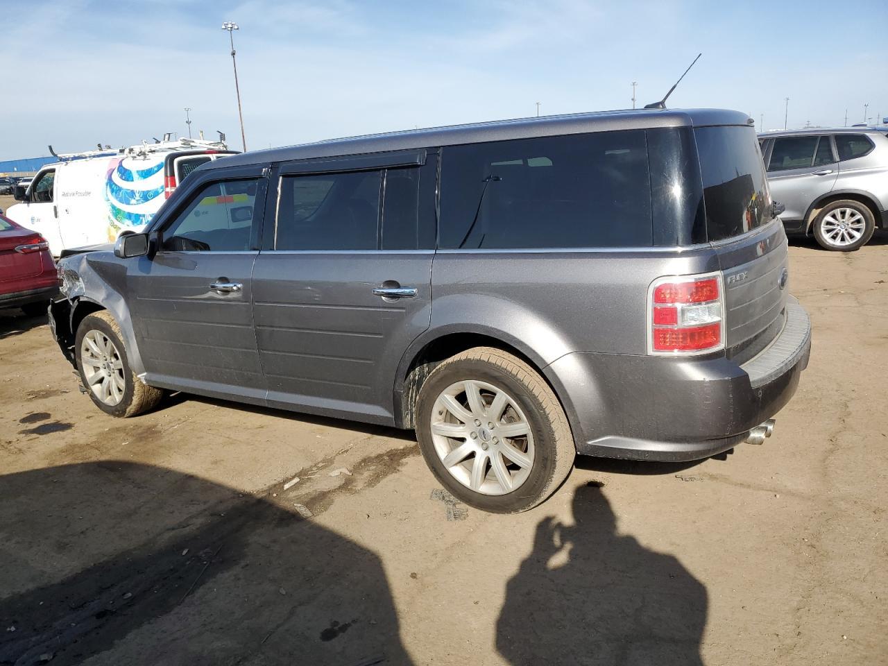 2009 Ford Flex - Image 2