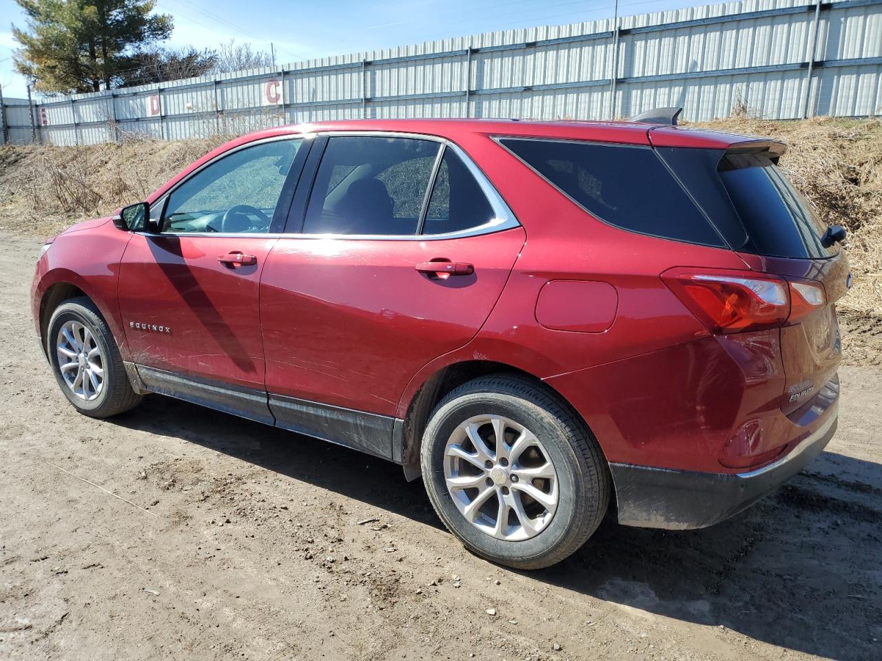 2018 Chevrolet Equinox - Image 2