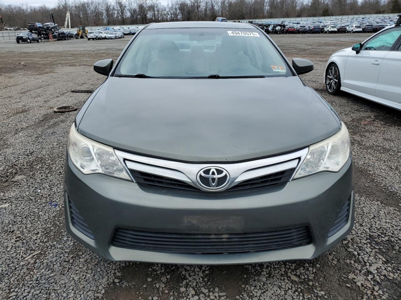 2013 Toyota Camry - Image 5