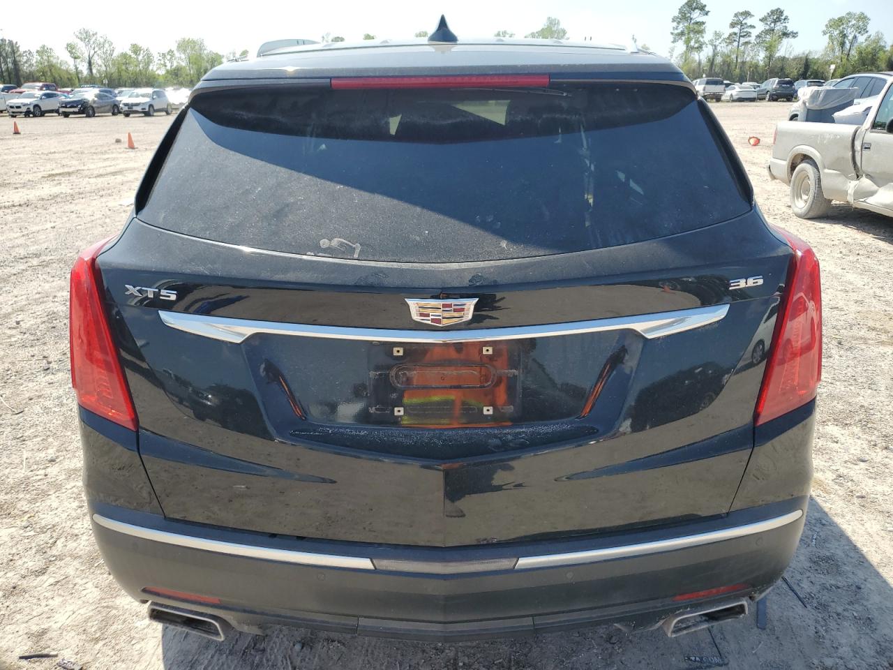 2017 Cadillac Xt5 Premium Luxury VIN: 1GYKNCRS1HZ163726 Lot: 50638935