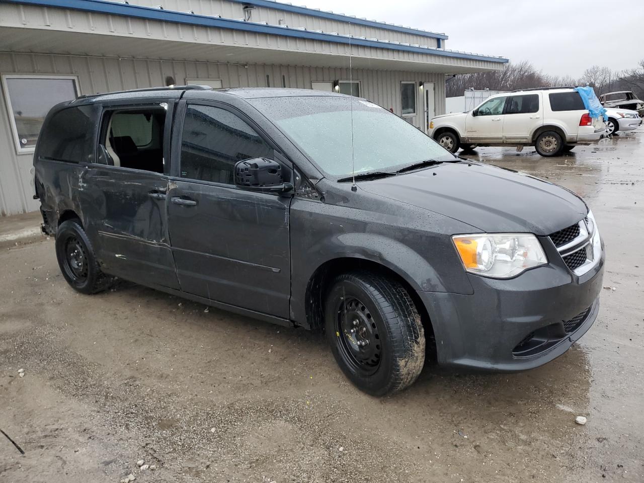 2012 Dodge Caravan - Image 4