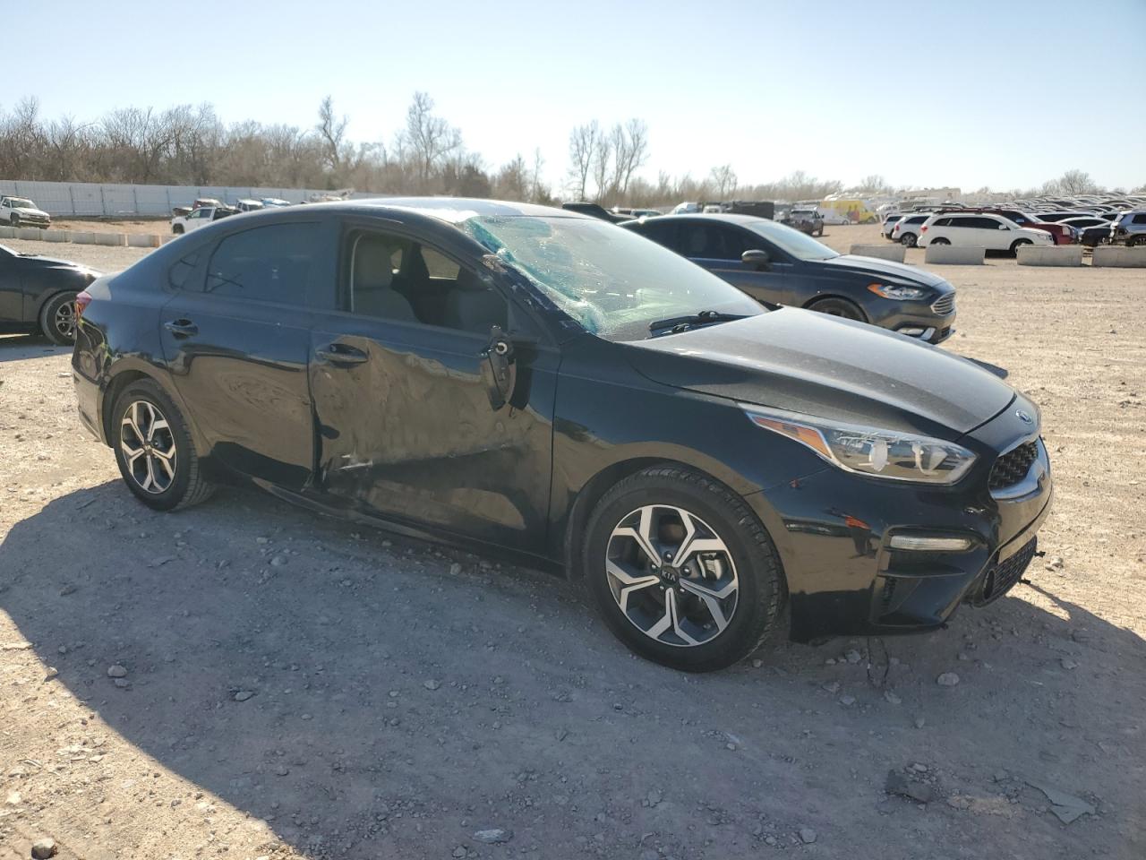 2021 Kia Forte - Image 4