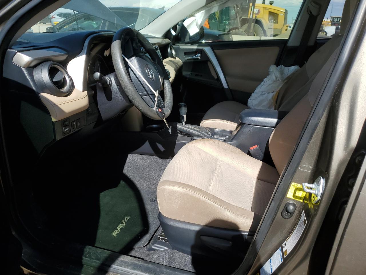 2015 Toyota RAV 4 - Image 7