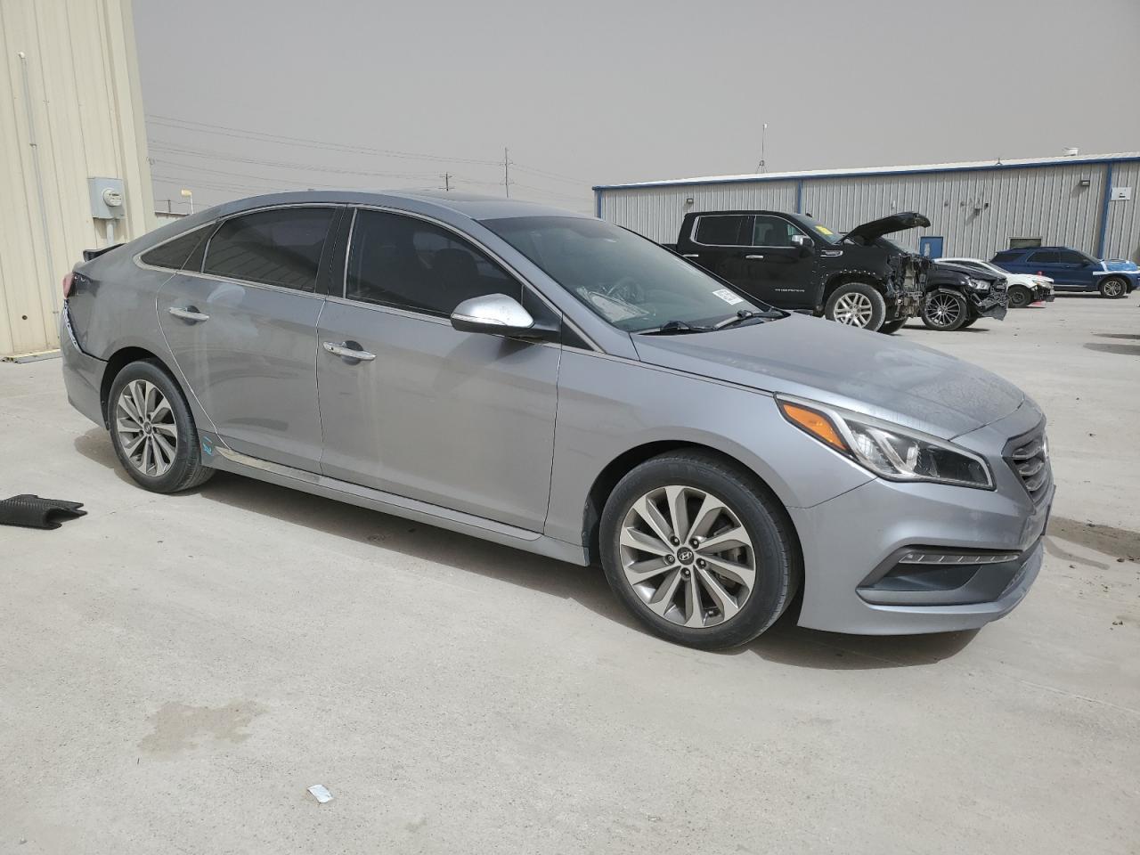 2017 Hyundai Sonata - Image 4