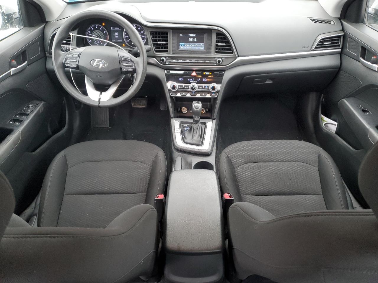2020 Hyundai Elantra - Image 8