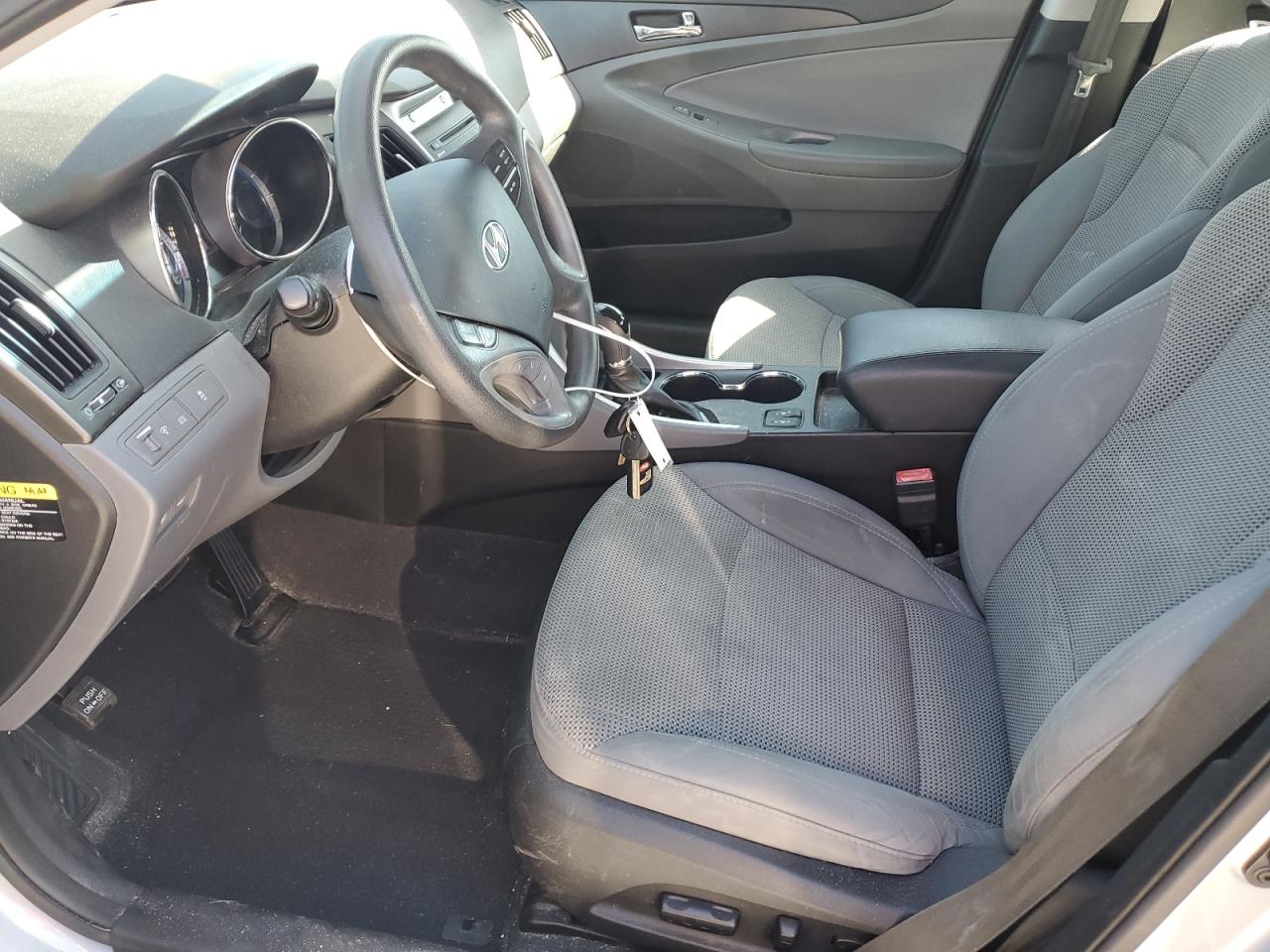 2014 Hyundai Sonata - Image 7