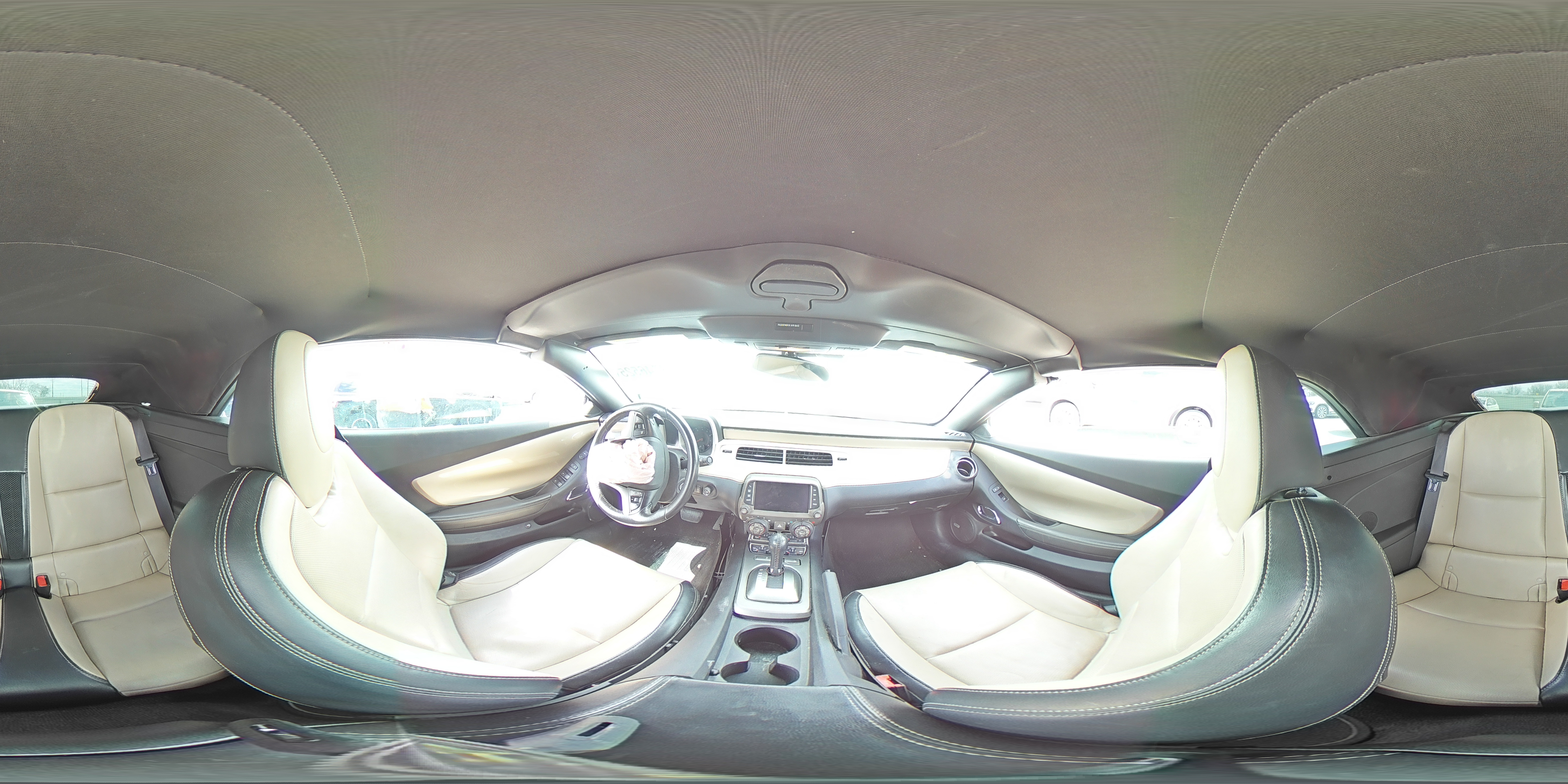 2014 Chevrolet Camaro - Image 13