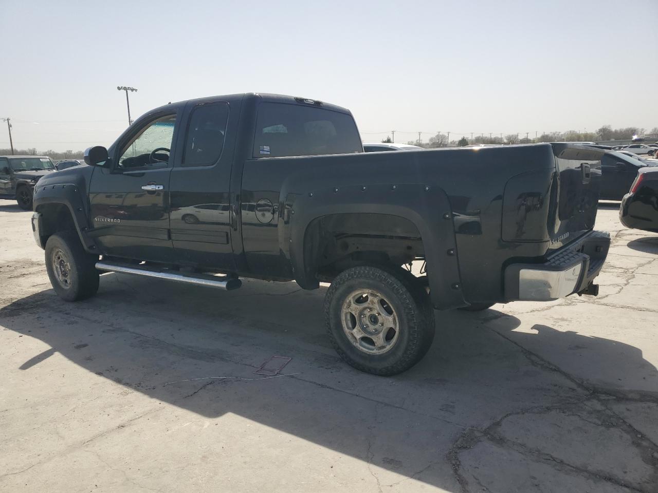 2013 Chevrolet Silverado - Image 2