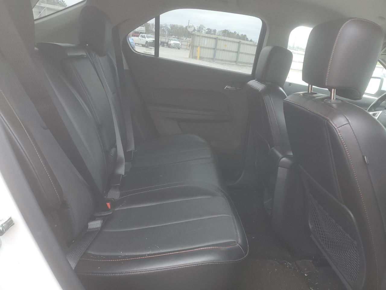 2015 Chevrolet Equinox - Image 11