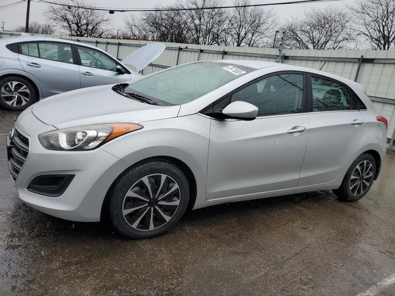 2016 Hyundai Elantra - Image 1