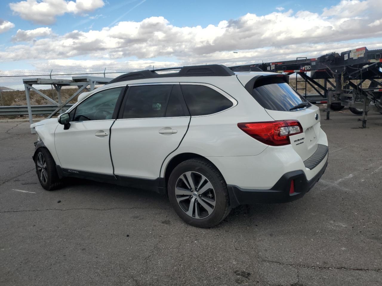 2019 Subaru Outback - Image 2
