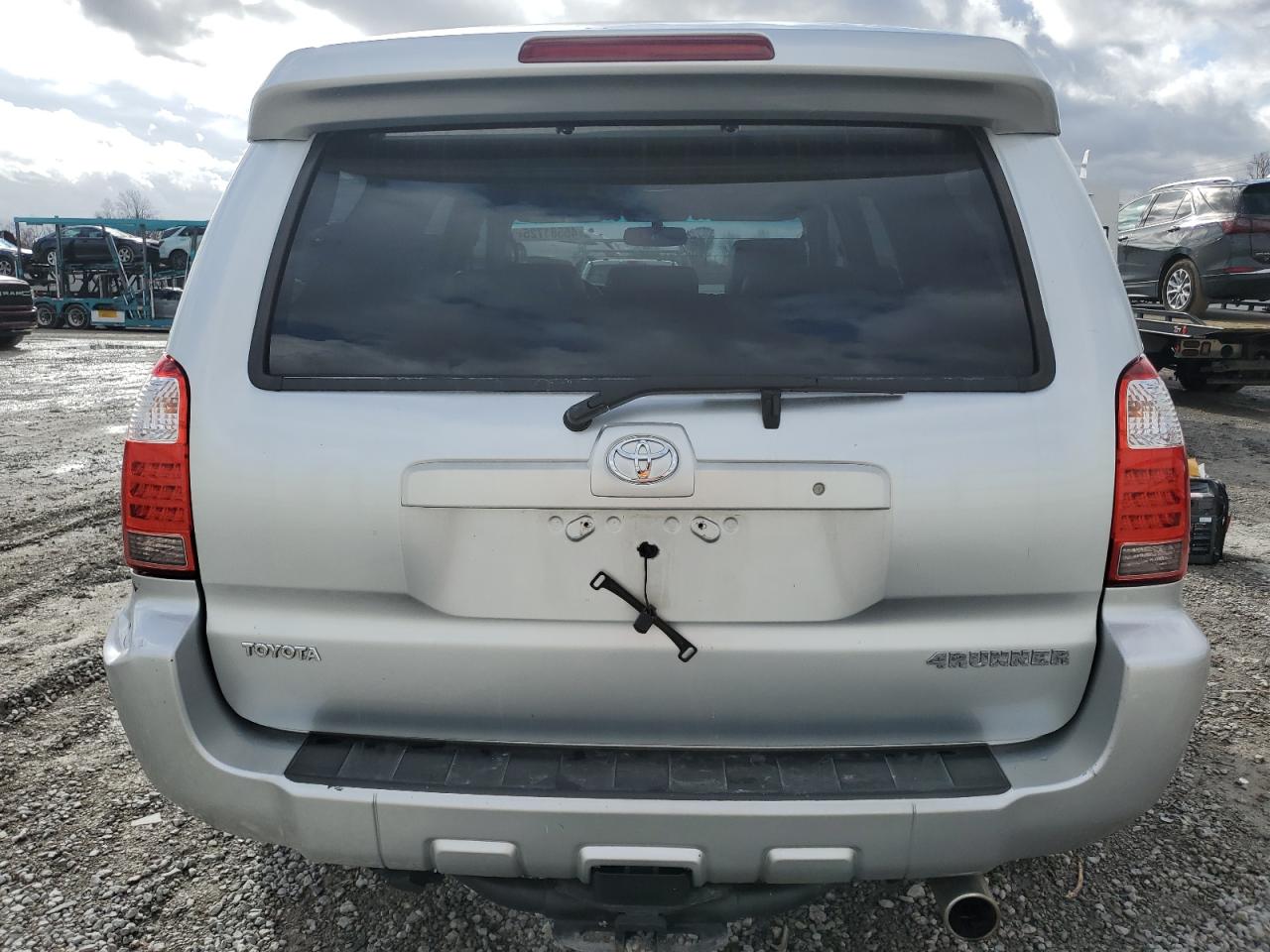 2007 Toyota 4Runner - Image 6