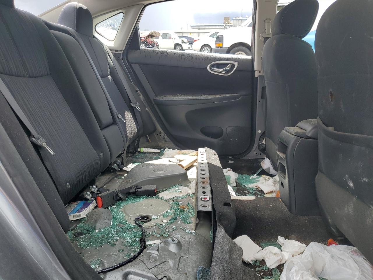 2018 Nissan Sentra - Image 10