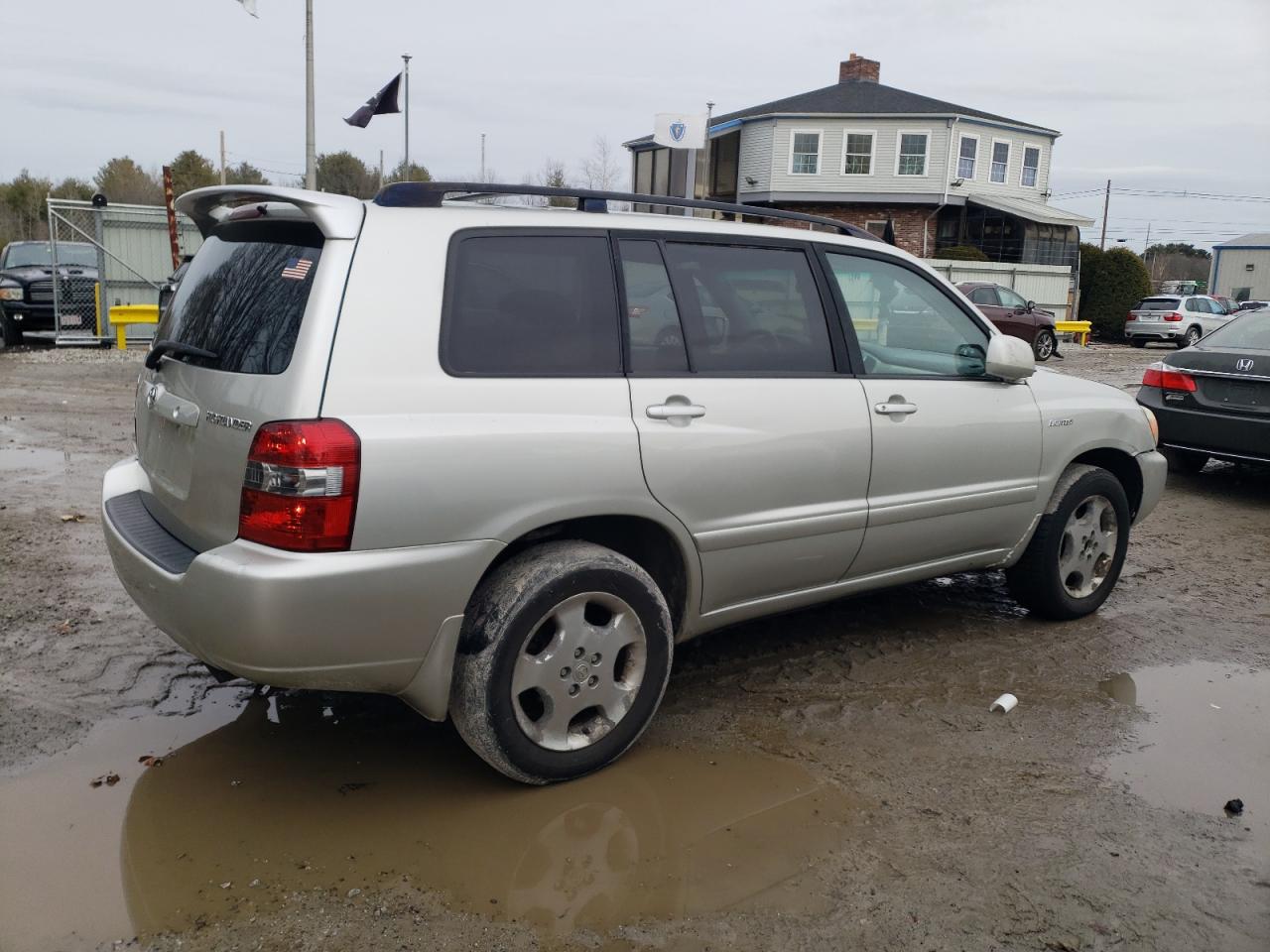 2004 Toyota Highlander - Image 3