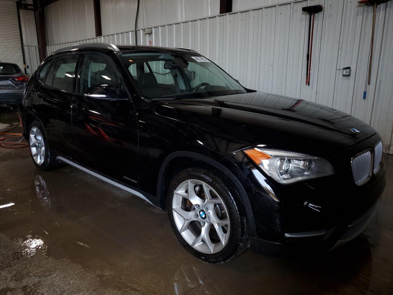 2014 BMW X1 - Image 4
