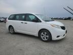 2014 Toyota Sienna  იყიდება Earlington-ში, KY - Front End