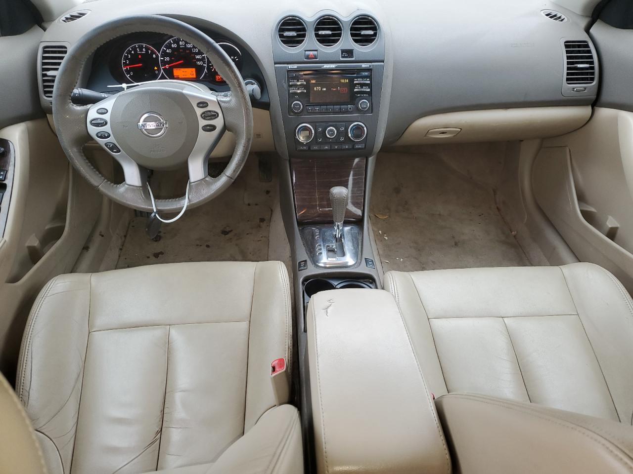 2012 Nissan Altima - Image 8
