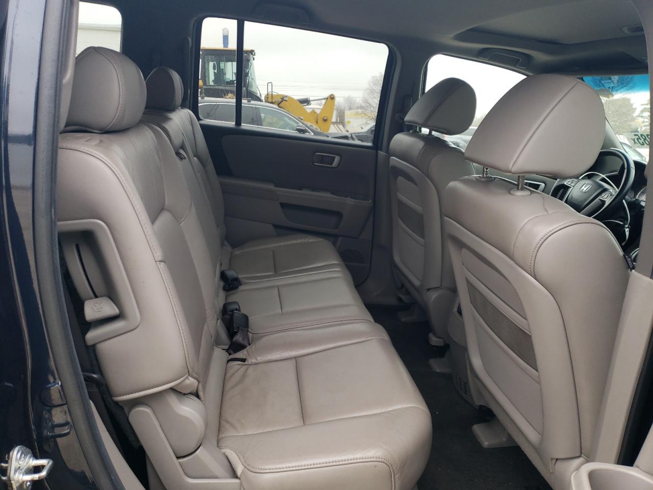 2011 Honda Pilot - Image 11