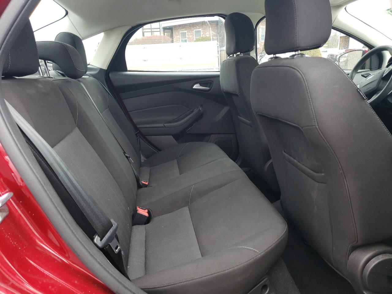 2015 Ford Focus - Image 10