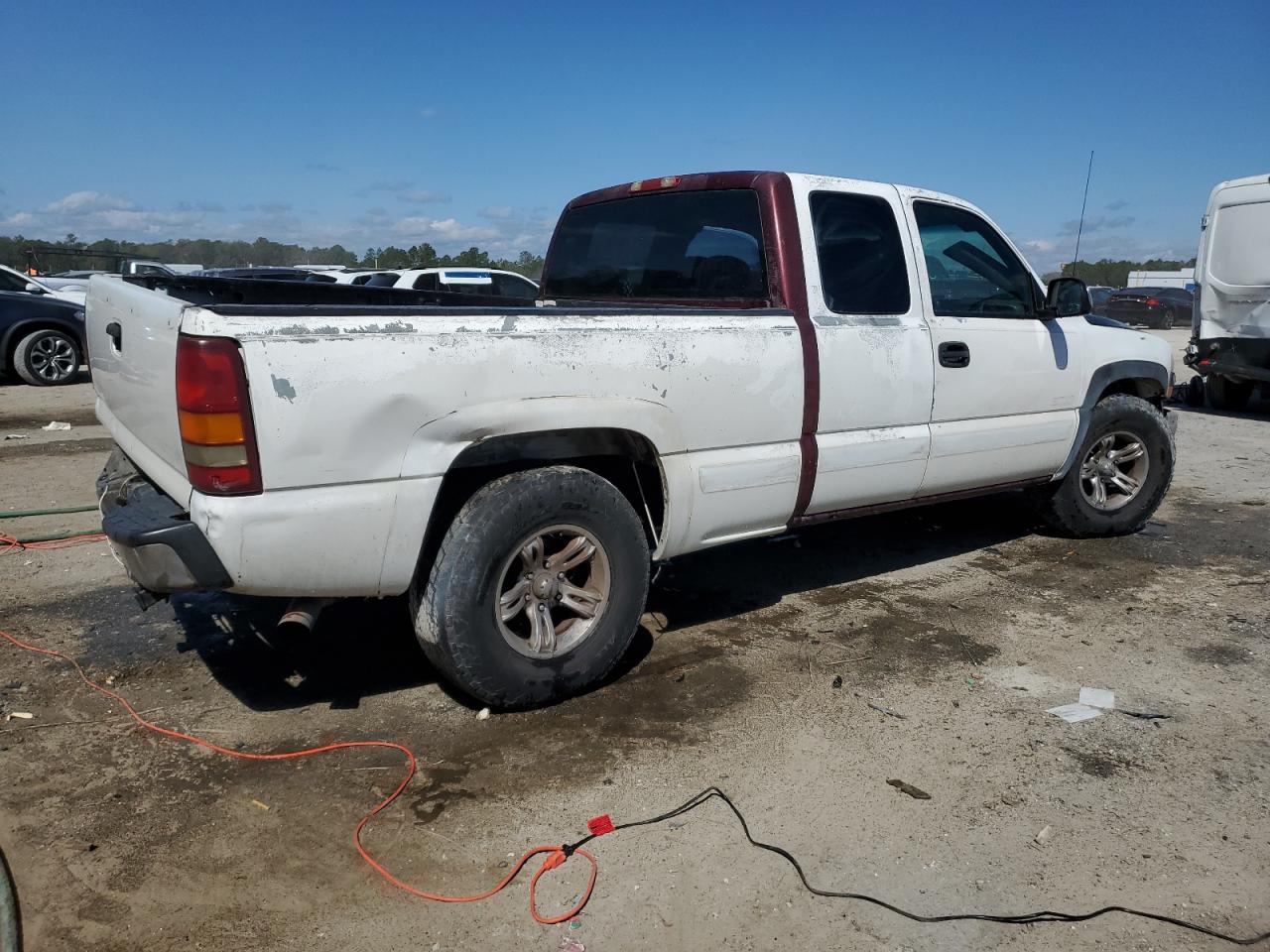 2001 Chevrolet Silverado - Image 3