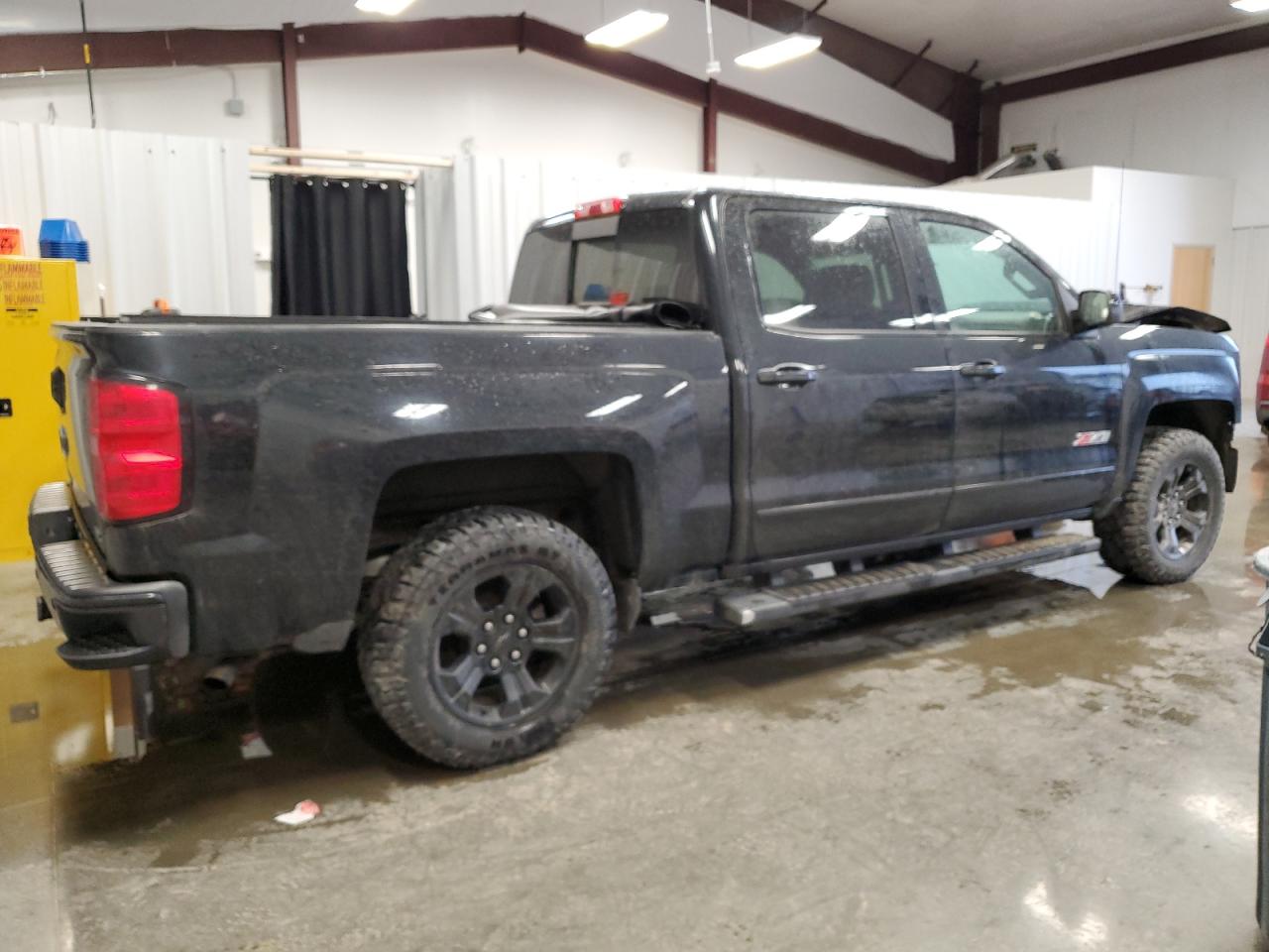 2015 Chevrolet Silverado - Image 3